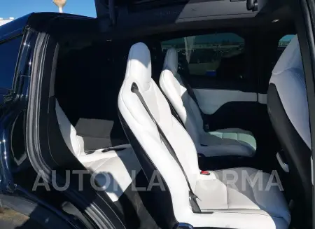 TESLA MODEL X 2022 vin 7SAXCBE69NF346106 from auto auction Iaai