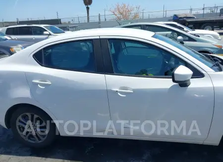 TOYOTA YARIS 2019 vin 3MYDLBYVXKY523735 from auto auction Iaai