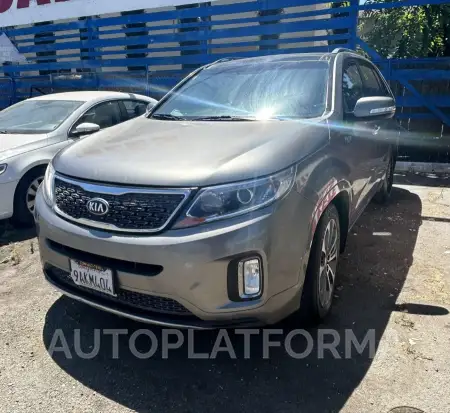 KIA SORENTO 2015 vin 5XYKW4A79FG614218 from auto auction Iaai