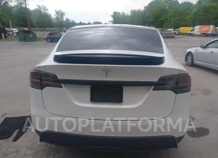 TESLA MODEL X 2022 vin 7SAXCDE58NF364616 from auto auction Iaai