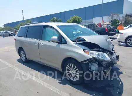 Toyota Sienna 2015 2015 vin 5TDYK3DC7FS553141 from auto auction Iaai