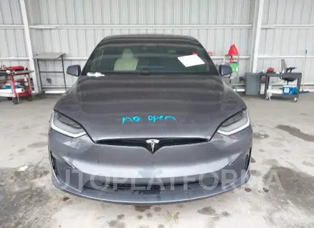 TESLA MODEL X 2022 vin 7SAXCBE60NF331980 from auto auction Iaai