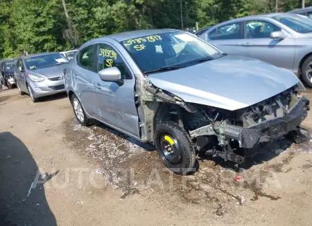 Toyota Yaris 2017 2017 vin 3MYDLBYV3HY154435 from auto auction Iaai