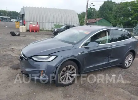 TESLA MODEL X 2017 vin 5YJXCBE27HF029682 from auto auction Iaai