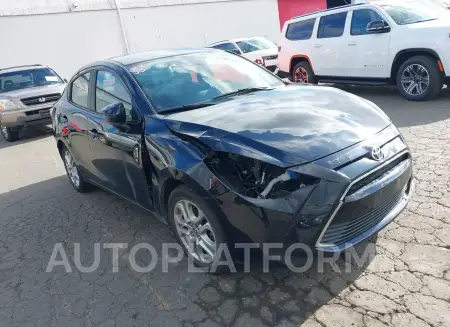 Toyota Yaris 2017 2017 vin 3MYDLBYV4HY153651 from auto auction Iaai