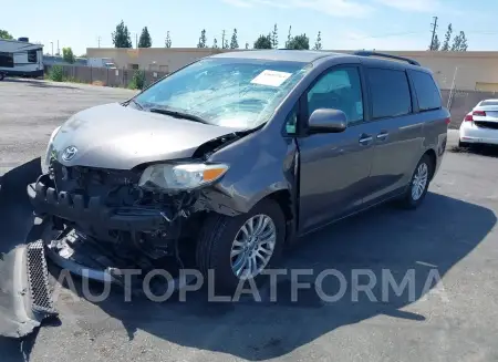 TOYOTA SIENNA 2016 vin 5TDYK3DCXGS701364 from auto auction Iaai