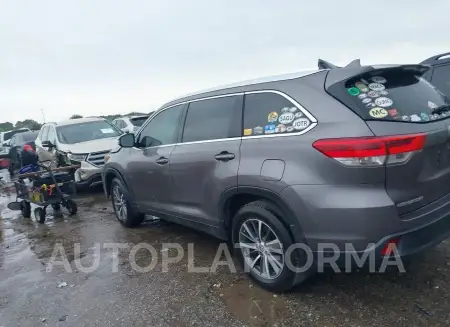 TOYOTA HIGHLANDER 2019 vin 5TDKZRFH0KS560262 from auto auction Iaai