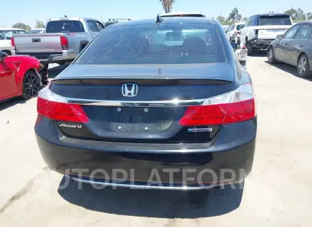 HONDA ACCORD HYBRID 2015 vin 1HGCR6F55FA013713 from auto auction Iaai