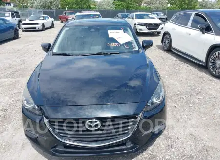 MAZDA MAZDA3 2018 vin 3MZBN1V32JM216494 from auto auction Iaai