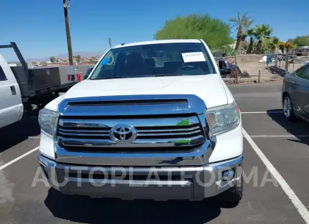 TOYOTA TUNDRA 2017 vin 5TFAW5F11HX645372 from auto auction Iaai