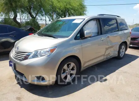 TOYOTA SIENNA 2015 vin 5TDKK3DC5FS626173 from auto auction Iaai