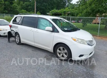 Toyota Sienna 2015 2015 vin 5TDKK3DC7FS684883 from auto auction Iaai