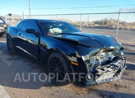 CHEVROLET CAMARO 2015 vin 2G1FB1E32F9193093 from auto auction Iaai