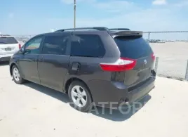 TOYOTA SIENNA 2015 vin 5TDKK3DC8FS586025 from auto auction Iaai