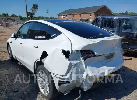 TESLA MODEL Y 2021 vin 5YJYGDEE3MF300715 from auto auction Iaai