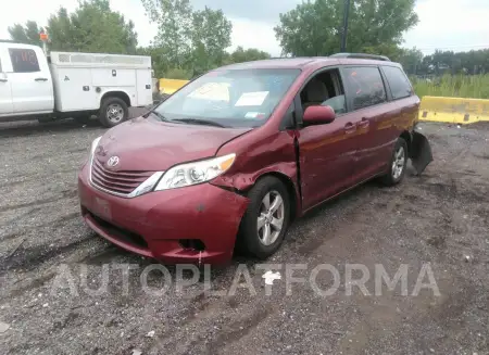 TOYOTA SIENNA 2017 vin 5TDKZ3DC2HS782766 from auto auction Iaai