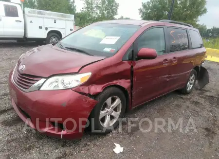 TOYOTA SIENNA 2017 vin 5TDKZ3DC2HS782766 from auto auction Iaai