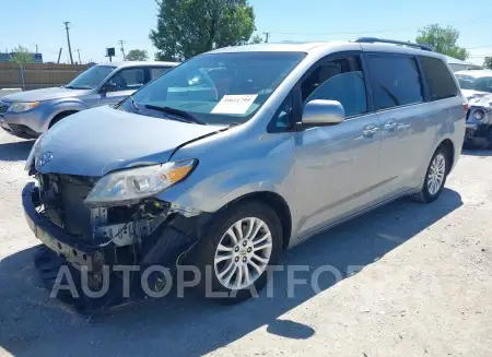 TOYOTA SIENNA 2017 vin 5TDYZ3DCXHS772710 from auto auction Iaai