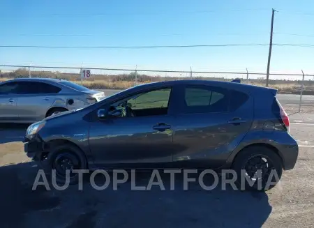 TOYOTA Prius c 2015 vin JTDKDTB32F1114400 from auto auction Iaai