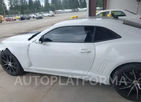 CHEVROLET CAMARO 2015 vin 2G1FH1EJXF9185045 from auto auction Iaai