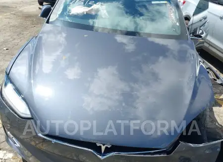 TESLA MODEL X 2019 vin 5YJXCAE29KF160890 from auto auction Iaai