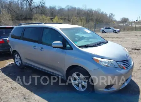 TOYOTA SIENNA 2015 vin 5TDKK3DCXFS571607 from auto auction Iaai