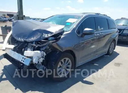 TOYOTA SIENNA 2024 vin 5TDYRKECXRS201678 from auto auction Iaai