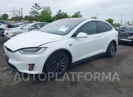 TESLA MODEL X 2018 vin 5YJXCAE23JF111991 from auto auction Iaai