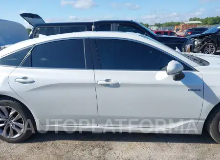 TOYOTA AVALON HYBRID 2019 vin 4T1B21FB9KU002029 from auto auction Iaai