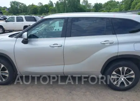 TOYOTA HIGHLANDER 2022 vin 5TDGBRCH8NS548833 from auto auction Iaai