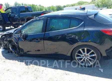 MAZDA MAZDA3 2018 vin 3MZBN1L30JM234981 from auto auction Iaai