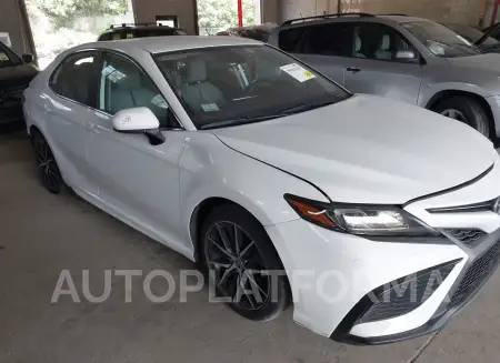 TOYOTA CAMRY 2021 vin 4T1G11AK5MU438668 from auto auction Iaai