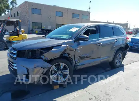 TOYOTA HIGHLANDER HYBRID 2019 vin 5TDDGRFH5KS064212 from auto auction Iaai