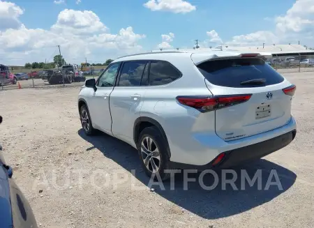 TOYOTA HIGHLANDER 2022 vin 5TDGARAH9NS513384 from auto auction Iaai