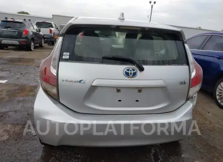 TOYOTA Prius c 2015 vin JTDKDTB32F1582272 from auto auction Iaai