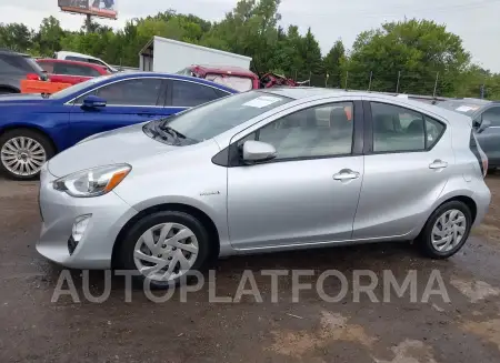 TOYOTA Prius c 2015 vin JTDKDTB32F1582272 from auto auction Iaai