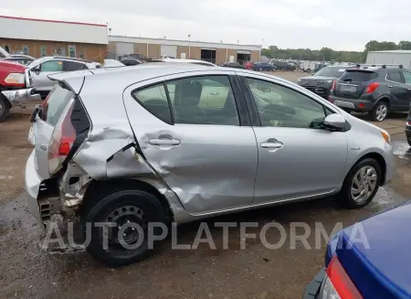 TOYOTA Prius c 2015 vin JTDKDTB32F1582272 from auto auction Iaai