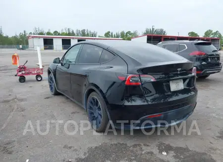 TESLA MODEL Y 2021 vin 5YJYGAEE9MF112117 from auto auction Iaai