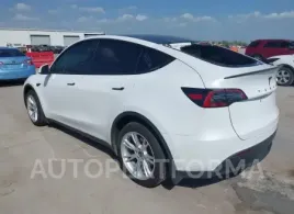 TESLA MODEL Y 2023 vin 7SAYGDEE5PA147002 from auto auction Iaai