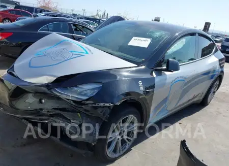 TESLA MODEL Y 2022 vin 7SAYGDEEXNF380499 from auto auction Iaai