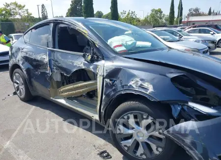 TESLA MODEL Y 2024 vin 7SAYGDEEXRA238009 from auto auction Iaai