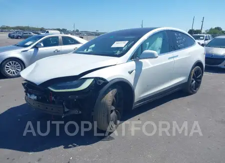 TESLA MODEL X 2018 vin 5YJXCDE42JF103948 from auto auction Iaai