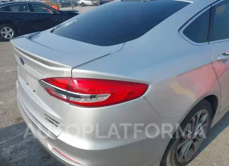 FORD FUSION HYBRID 2019 vin 3FA6P0RU4KR143537 from auto auction Iaai