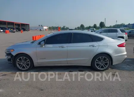 FORD FUSION HYBRID 2019 vin 3FA6P0RU4KR143537 from auto auction Iaai