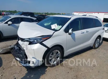 TOYOTA SIENNA 2024 vin 5TDESKFC3RS126473 from auto auction Iaai