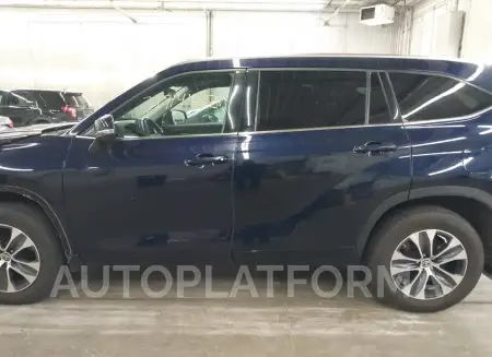 TOYOTA HIGHLANDER 2021 vin 5TDGZRBH2MS073062 from auto auction Iaai