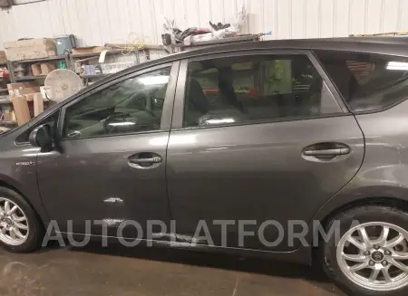 TOYOTA PRIUS V 2017 vin JTDZN3EU3HJ065758 from auto auction Iaai