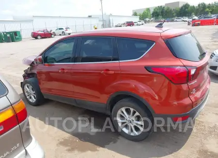 FORD ESCAPE 2019 vin 1FMCU9GD5KUB38462 from auto auction Iaai