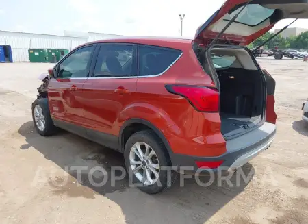 FORD ESCAPE 2019 vin 1FMCU9GD5KUB38462 from auto auction Iaai