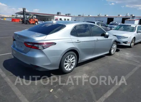 TOYOTA CAMRY 2022 vin 4T1C11AKXNU688892 from auto auction Iaai